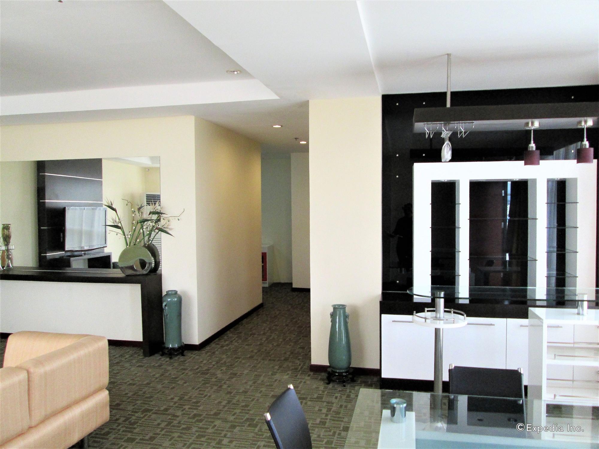 Marianne Suites Cagayán de Oro Extérieur photo