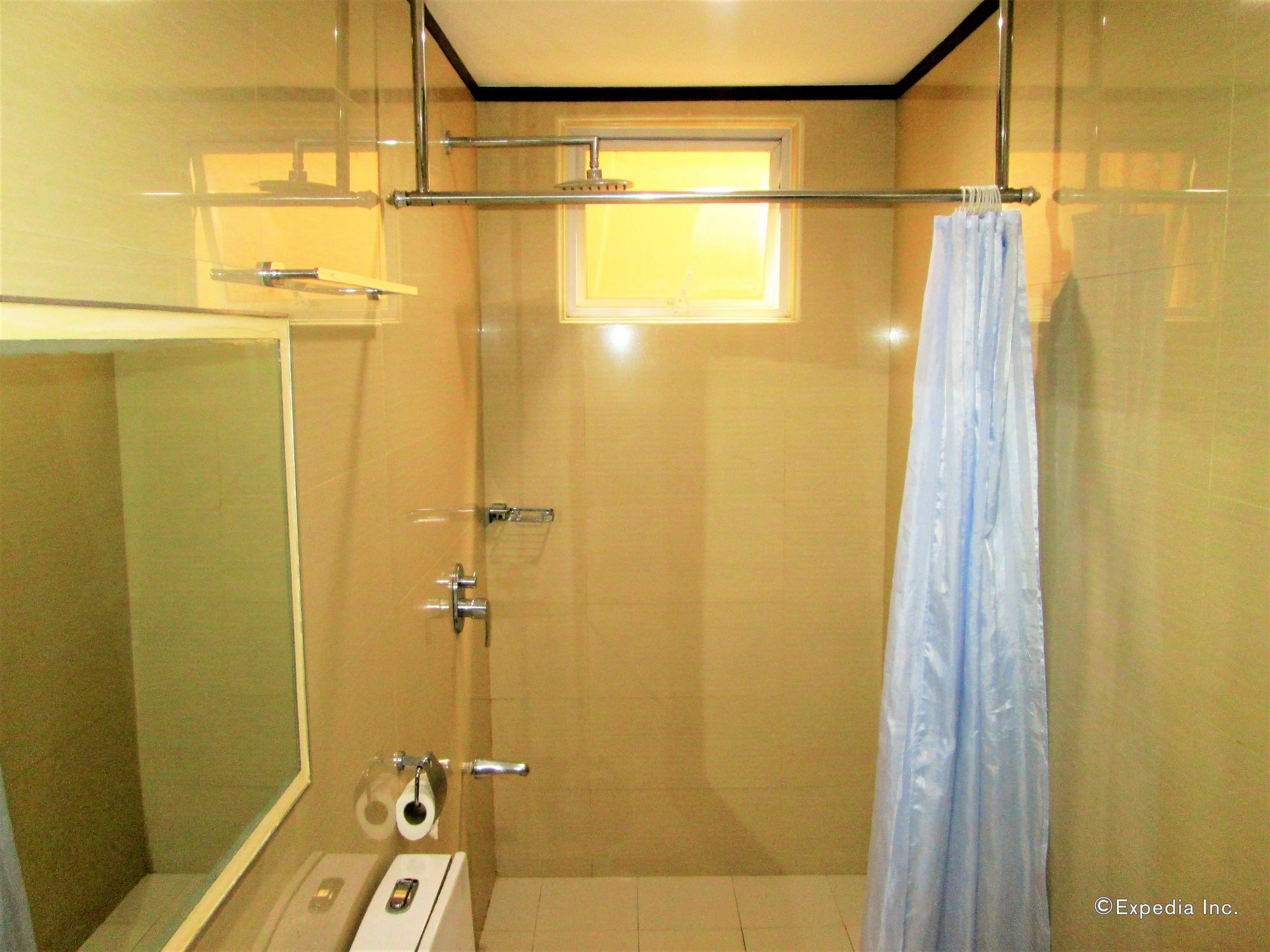 Marianne Suites Cagayán de Oro Extérieur photo